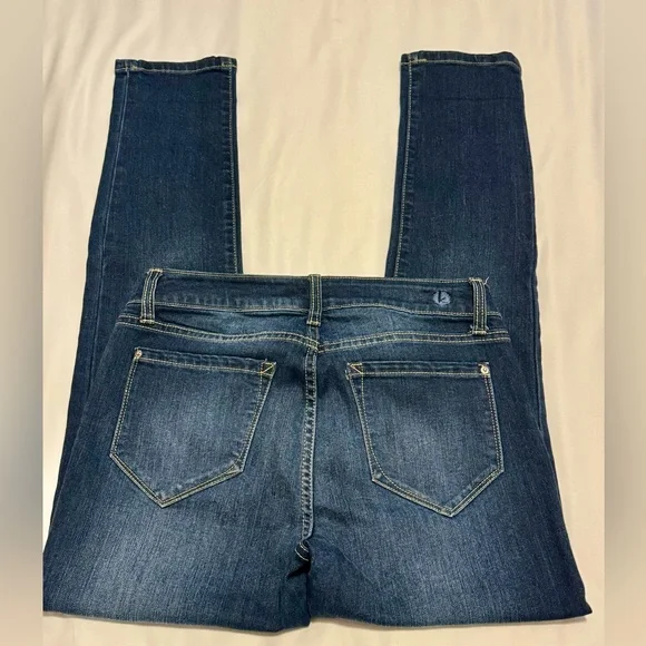Kenzie Ankle Biter Classic Skinny Jeans Dark Wash NWOT Size 4 Mid Rise Classic - Picture 11 of 13